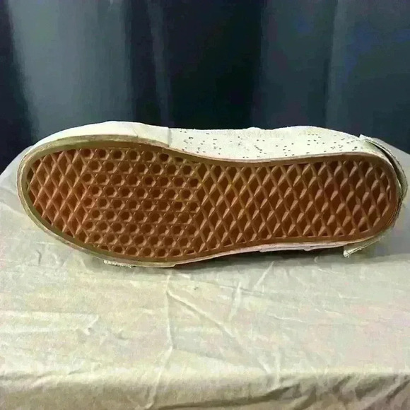 Vans SK8-Hi CAP Glitter Mix White Crocodile Embossed Size 8.0 Men, 9.5 Women - Picture 9 of 12